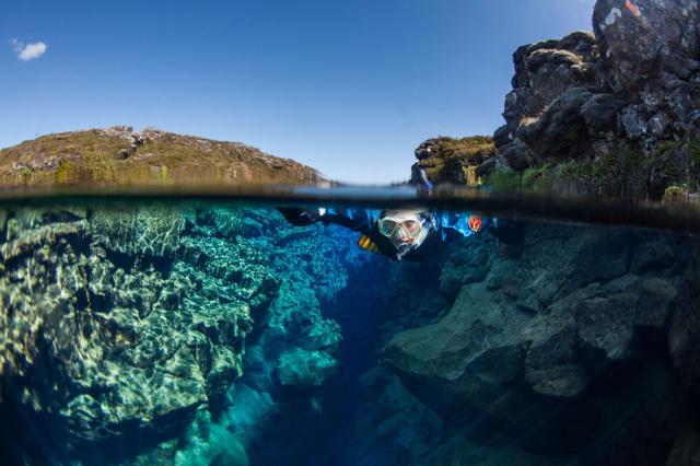 Snorkeling Between Continents & Golden Circle