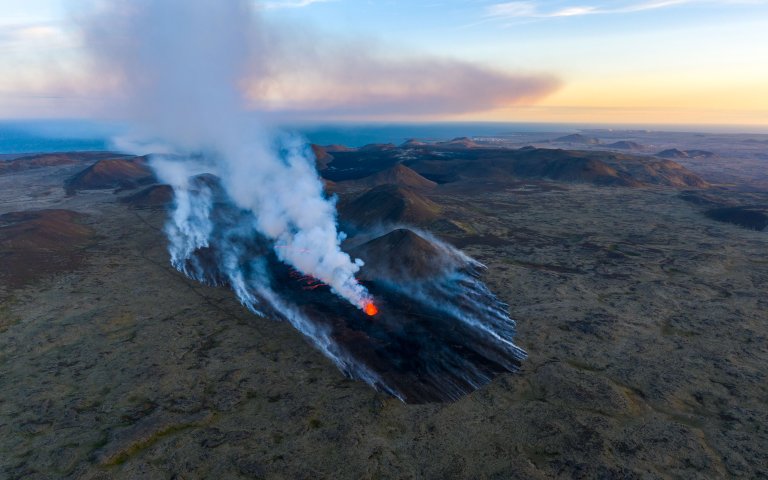 Notstand in Island erklärt, da Fagradalsfjall-Vulkan einen Ausbruch droht 